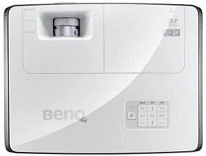 BenQ W700