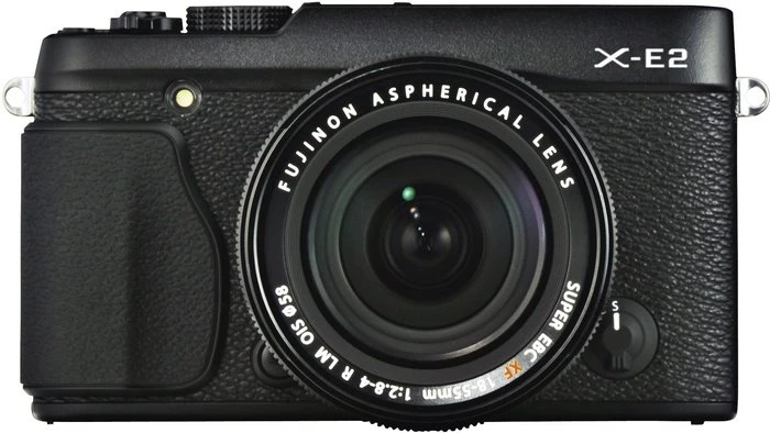 Fujifilm X-E2 schwarz mit Objektiv Fujinon XF 18-55mm 2.8-4.0 R LM OIS