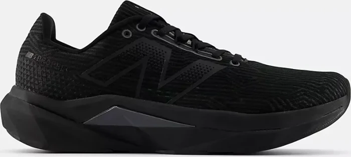 New Balance FuelCell Propel v5 black/black metallic/magnet (Herren)