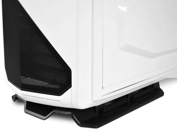 NZXT Phantom 820 weiß, Acrylfenster