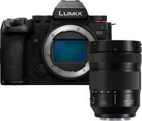 Panasonic Lumix DC-S5II mit Objektiv Lumix S 24-105mm 4.0 Macro OIS
