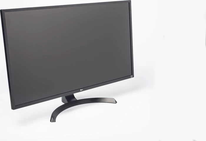 LG 32UD59-B, 31.5"