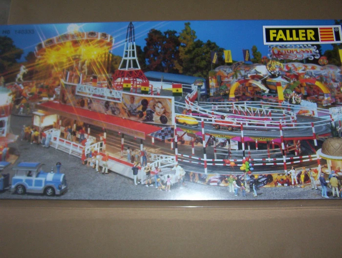 Faller Kirmes Go-Kart-Bahn Paris Dakar