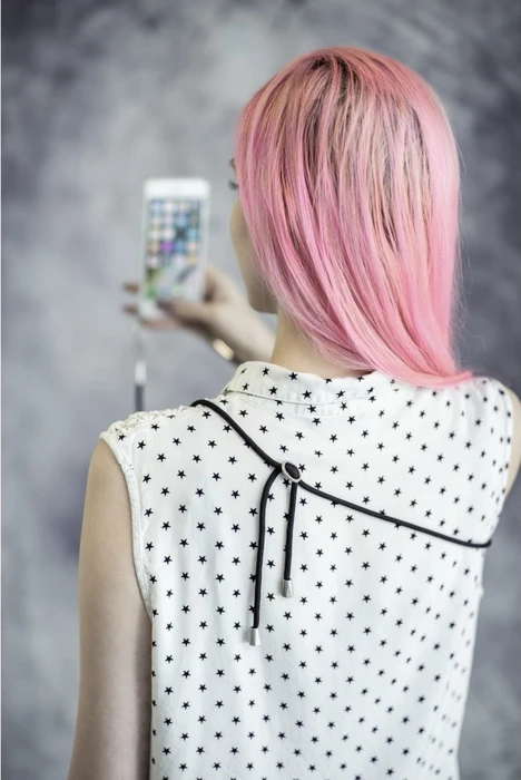 Hama Cross-Body-Cover mit Umhängekordel für Apple iPhone 7 Plus/8 Plus transparent