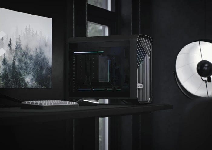 Fractal Design Torrent Nano Black RGB TG Light Tint, Glasfenster, Mini-ITX