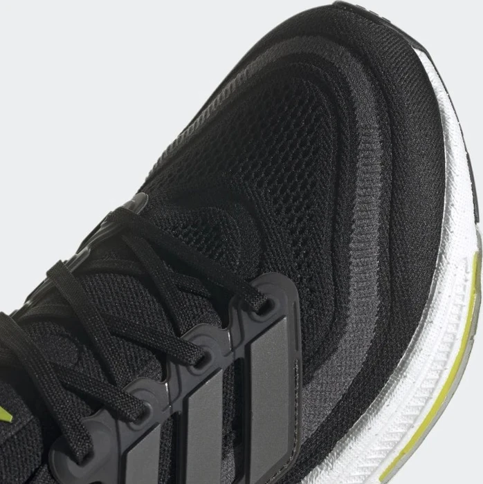 adidas Ultraboost Light core black/grey six/cloud white