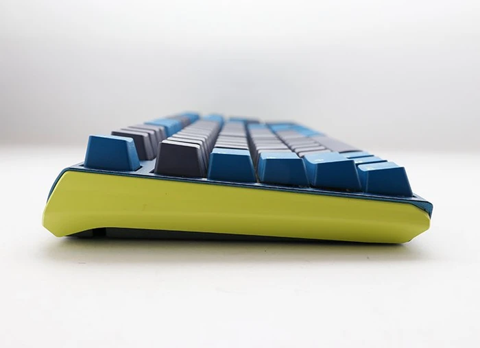 Ducky One 3 DayBreak TKL PBT blau, LEDs RGB, MX RGB BLACK, USB, DE