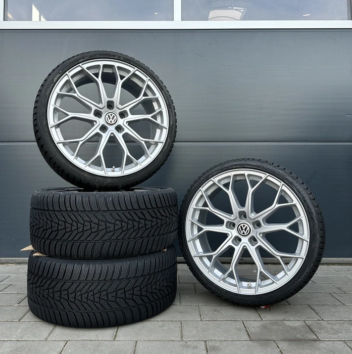FF Wheels FF01 8.0x18 5/112 ET45 (verschiedene Farben)