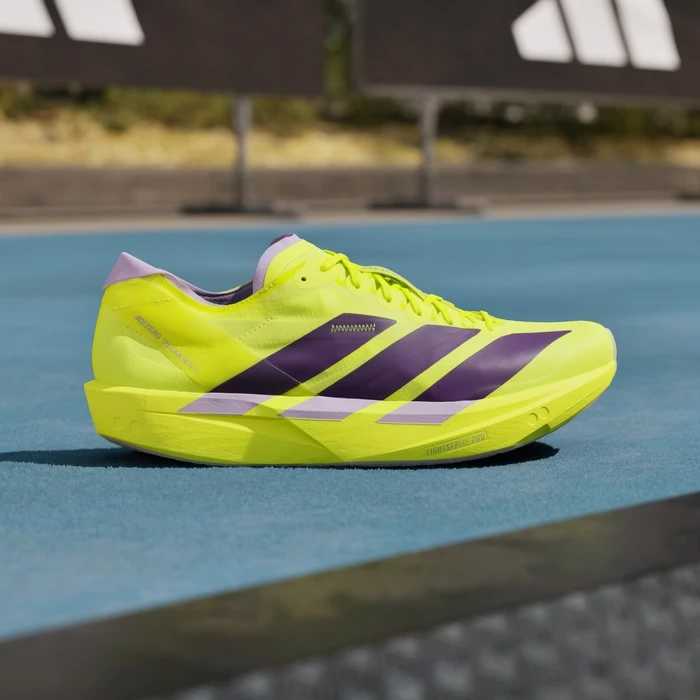 adidas Adizero Takumi Sen 11 solar yellow/aurora plum/powder plum (Herren)