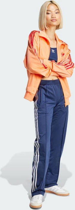 adidas Adicolor Classics Loose Firebird Originals Trainingsjacke semi coral/team victory red (Damen)