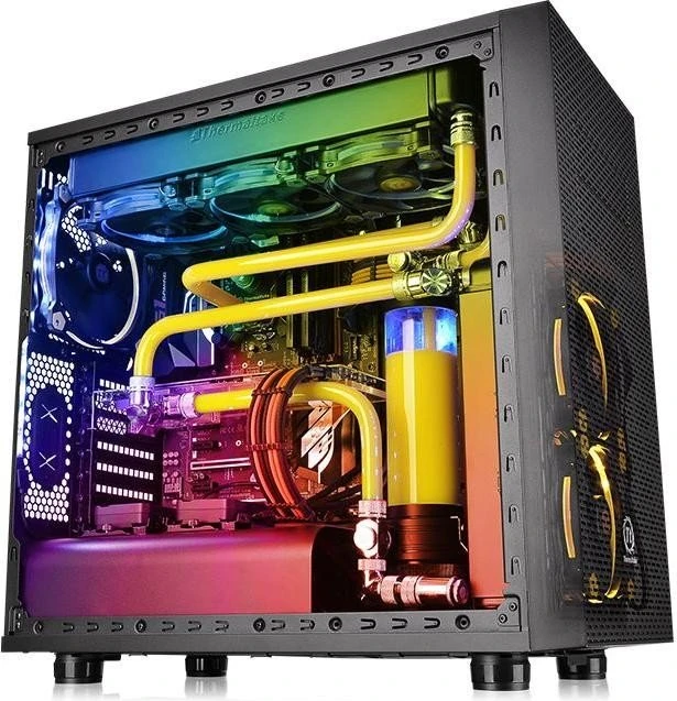 Thermaltake Core X31 RGB Edition, Acrylfenster