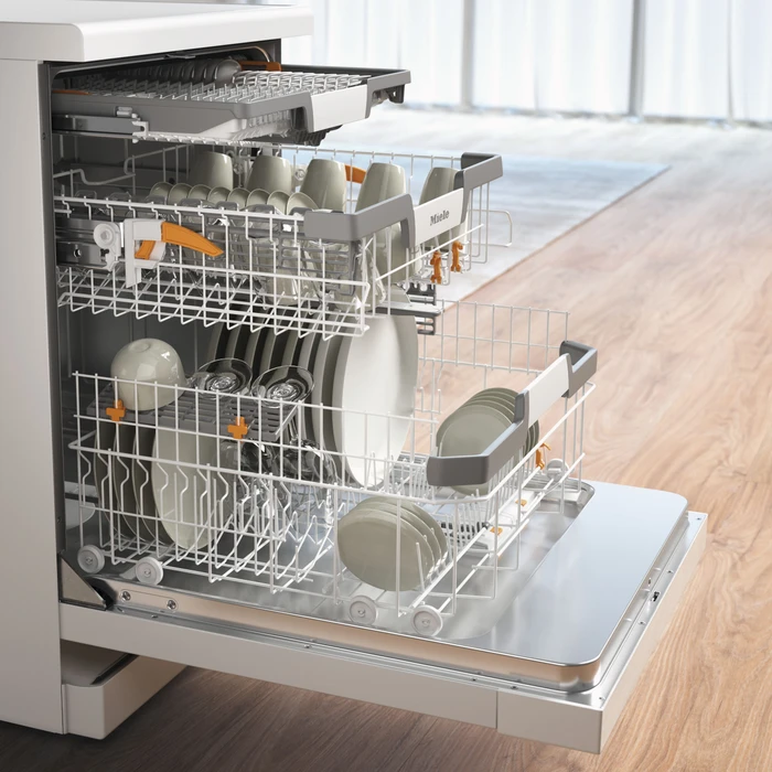 Miele G 5833 SC Active Plus E brillantweiß
