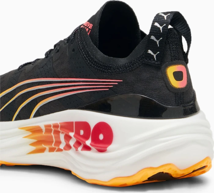 Puma ForeverRun NITRO puma black/sun stream/sunset glow (Damen)