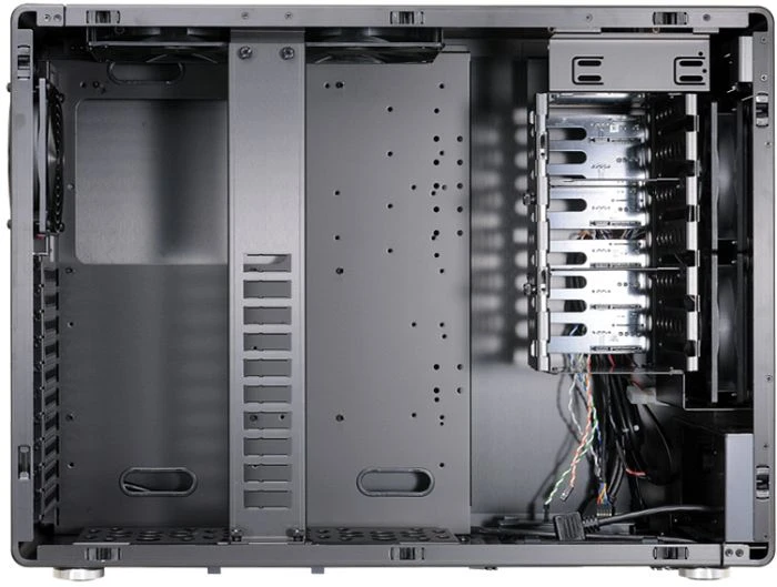 Lian Li PC-V750B schwarz
