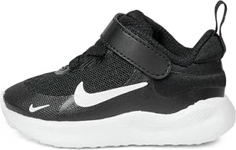 Nike Revolution 7 schwarz/weiß (Junior)