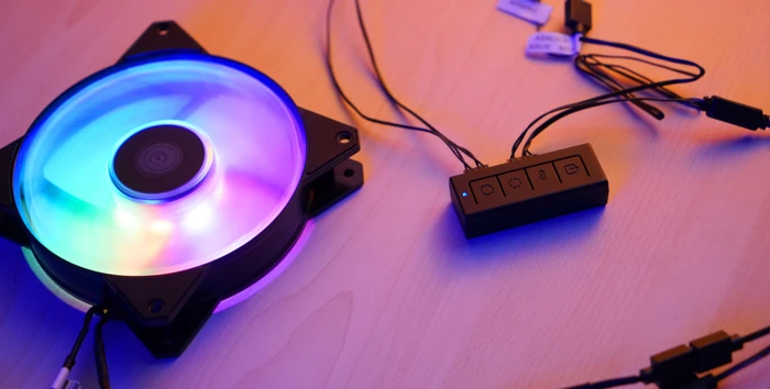 Cooler Master A-RGB LED Small-Controller, schwarz (MFX-ACBN-NNUNN-R1) – Bild 7