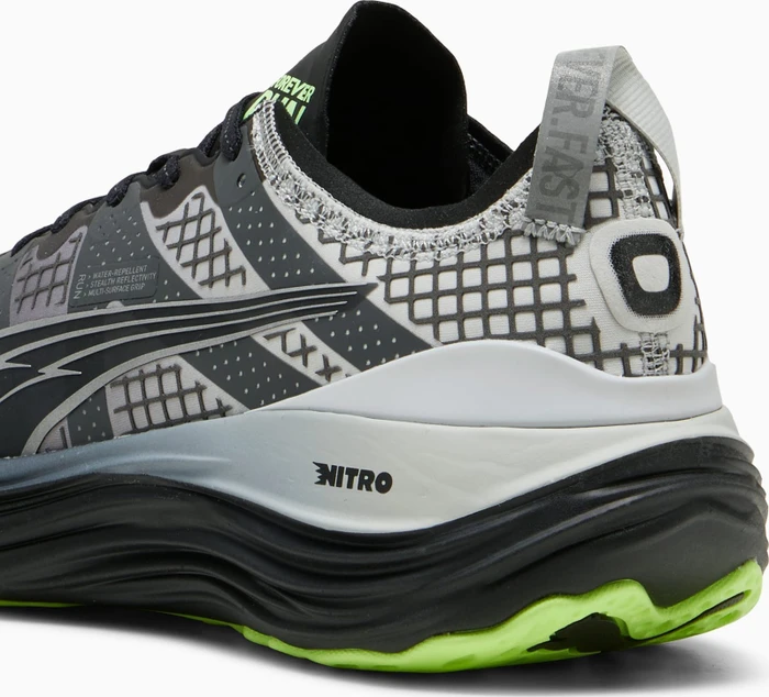 Puma ForeverRun Nitro WTR puma black/glacial gray/fizzy apple (Herren)
