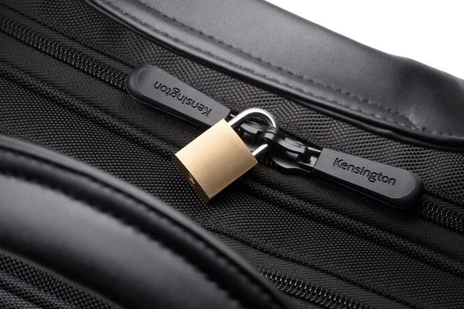Kensington Contour 2.0 Business 15.6" Laptop Tasche schwarz