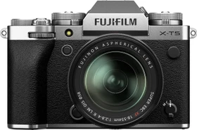 Fujifilm X-T5 silber mit Objektiv Fujinon XF 18-55mm 2.8-4.0 R LM OIS
