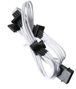 BitFenix Alchemy SATA-Stromadapter 4-Pin [IDE] auf 4x 15-Pin [SATA] 20cm, sleeved weiß