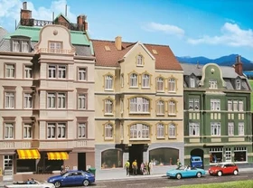 Faller Stadthaus mit Kneipe
