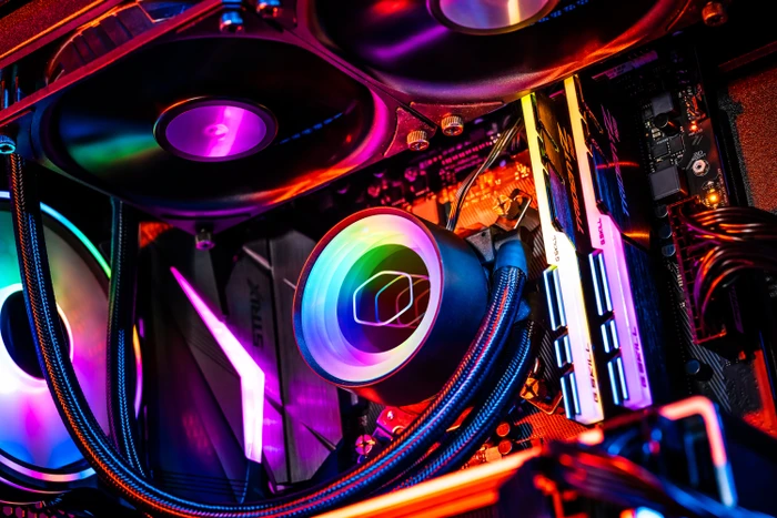 Cooler Master MasterLiquid ML240 Mirror