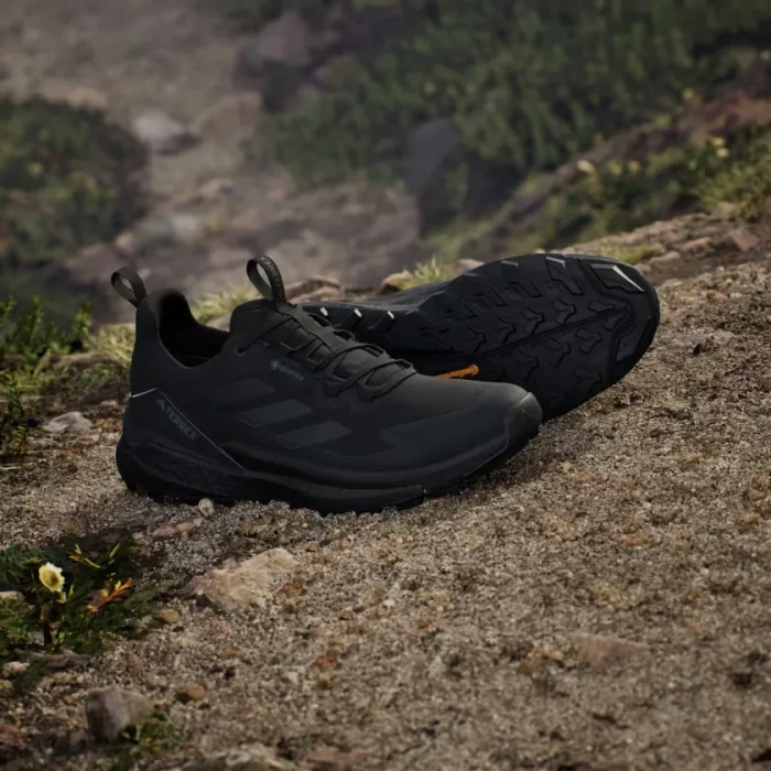 adidas Terrex Free Hiker 2.0 Low GTX core black/grey four (Herren)