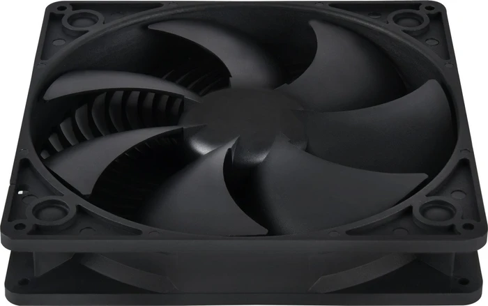 SilverStone AP183, 180mm