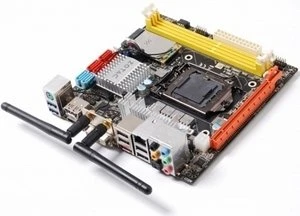 Zotac H67-ITX Wi-Fi (Intel 1155)
