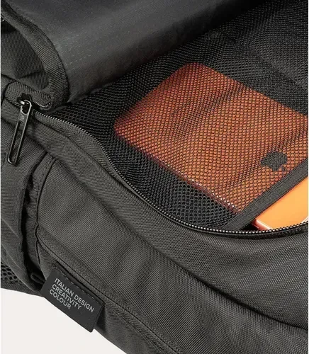 Tucano Forte Rucksack für 15,6" Laptop und 16" MacBook Pro schwarz
