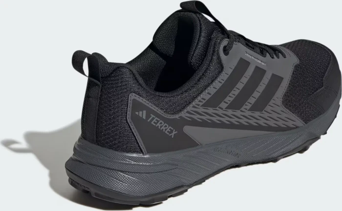 adidas Tracefinder core black/grey six (Herren)
