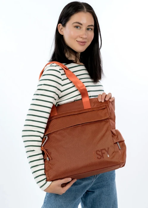 Suri Frey Sports Marry Big Shopper rust