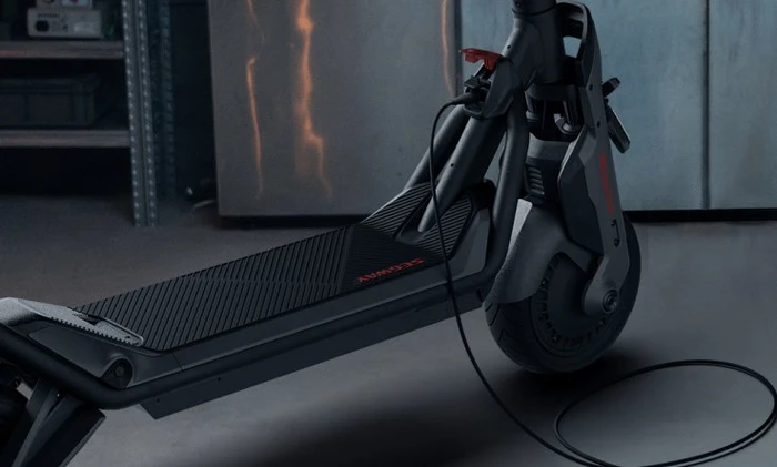 Ninebot by Segway GT3 D Elektro-Roller 20km/h