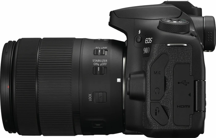 Canon EOS 90D mit Objektiv EF-S 18-135mm 3.5-5.6 IS USM