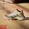 adidas Courtstabil off white/gold metallic/crystal sand (Damen) Vorschaubild