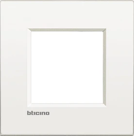 Bticino LivingLightAIR Abdeckrahmen Europe 1fach 2 Module, pure white