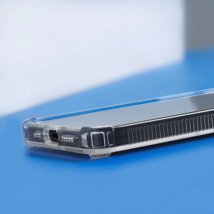 Hama Handyhülle Extreme Protect für Apple iPhone 15 Plus transparent