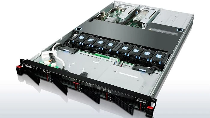 Lenovo ThinkServer RD540, Xeon E5-2620 v2, 4GB RAM, 1HE