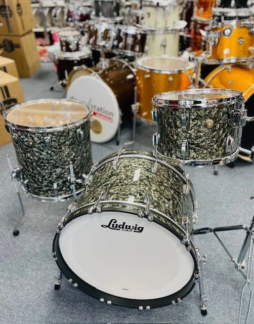 Ludwig Classic Maple Fab (verschiedene Farben)