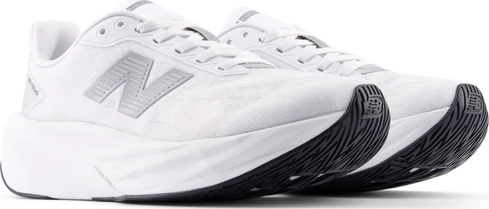 New Balance FuelCell Rebel v5 weiß/schwarz (Damen)