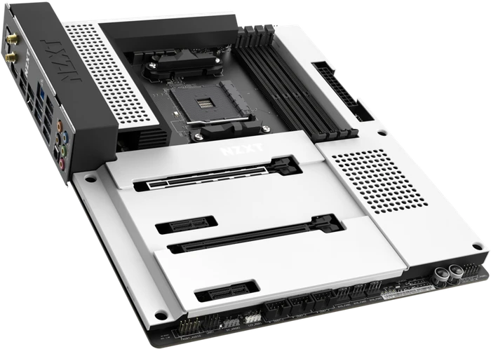 NZXT N7 B550 White (AMD AM4)