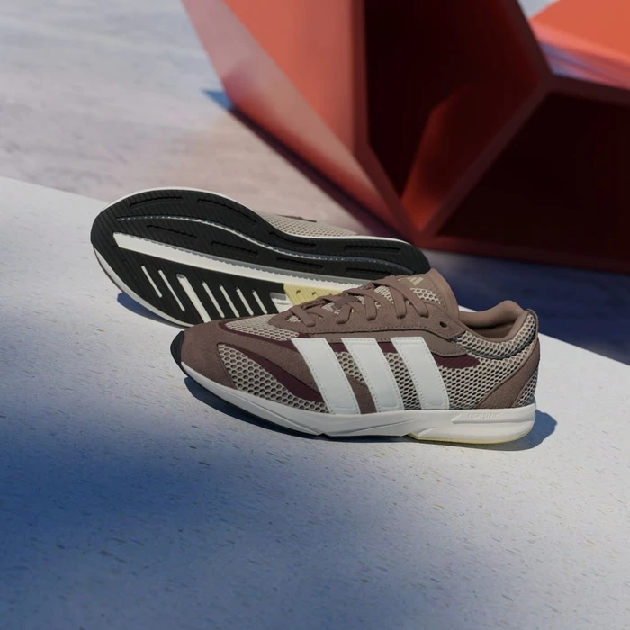 adidas Lightblaze LP trace brown/off white/maroon (Damen)