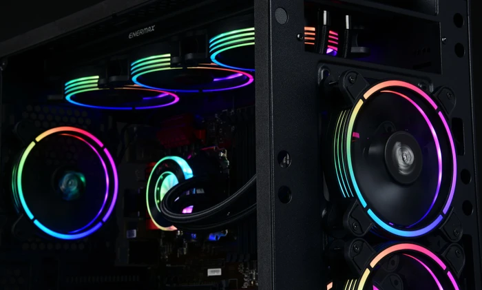Enermax T.B.RGB AD, LED-Steuerung, 120mm, 3er-Pack