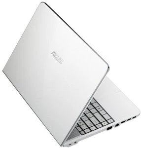 ASUS N55SF-S2217V, Core i5-2410M, 4GB RAM, 500GB HDD, GeForce GT 555M, DE