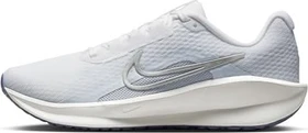 Nike Downshifter 13 white/football grey/world indigo/metallic silver (Damen)