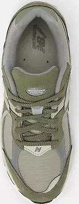 New Balance 2002R dark olivine/olivine/slate grey