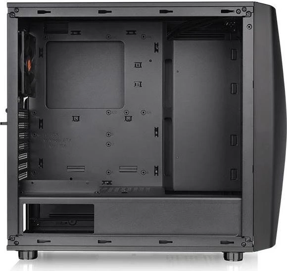 Thermaltake Commander C34 ARGB, Glasfenster