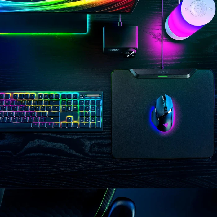 Razer HyperFlux V2 Wireless Charging System, Hard Edition, schwarz