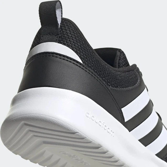 adidas QT Racer 2.0 core black/cloud white/grey five (Damen)