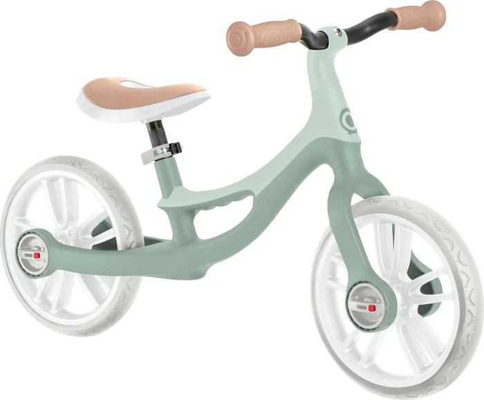Globber Go Bike Elite salbei grün